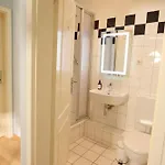 Apartment Am Schlossparkcenter - Abc362 *